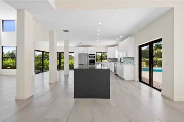 House For Sale , 13, Cambria Road East, Palm Beach Gardens, Florida