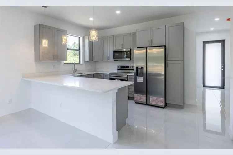 House For Sale , 3225, Amanda Street, Charlotte Park, Florida