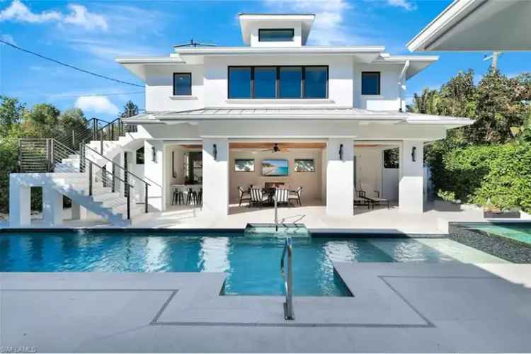 House For Sale , 739, 5th Avenue North, Naples, Florida