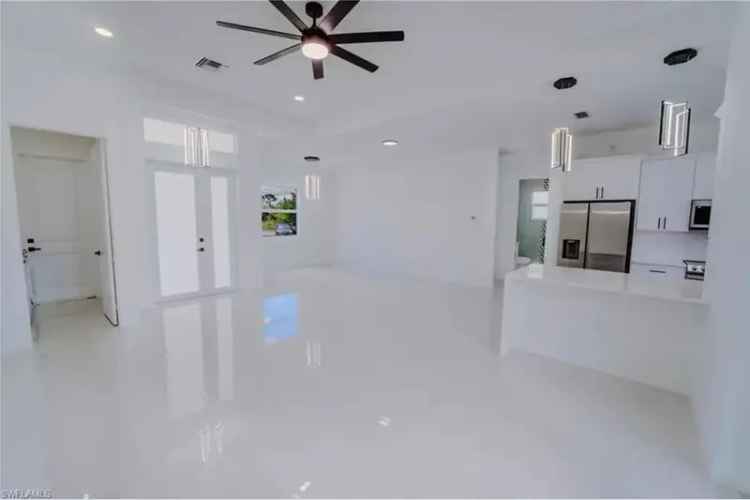 House For Sale , 3301, 30th Street Southwest, Florida
