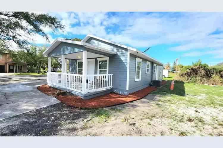 Fully Upgraded 3-Bedroom Home - Move-In Ready