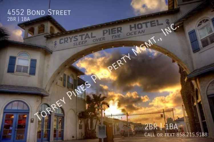 2 Bedroom Pacific Beach Apartment - Garage - Close to Beach