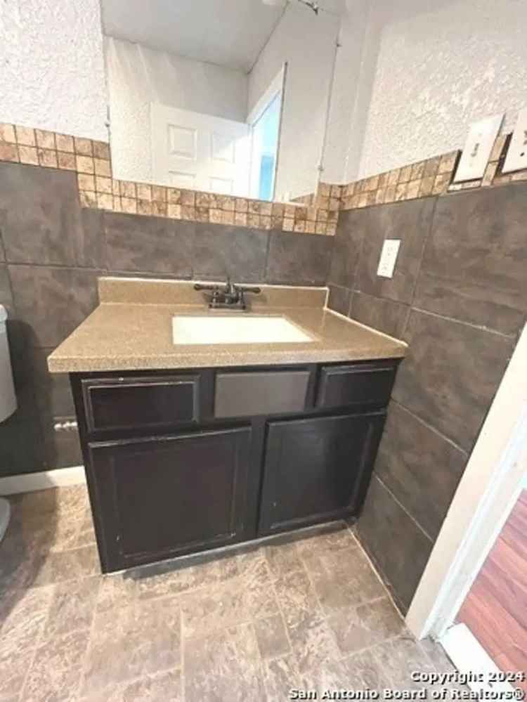 315 Jesse Ave San Antonio TX House For Sale Near Parks Universities and AFB