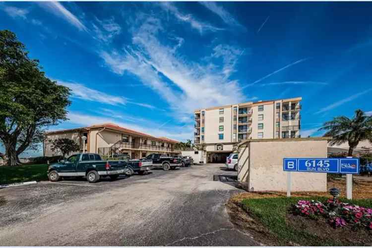Updated Bayfront Villa Near St Pete Beach