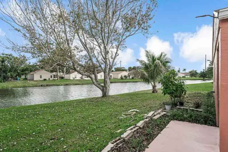 House For Sale , 13, Bentwater Circle, Boynton Beach, Florida