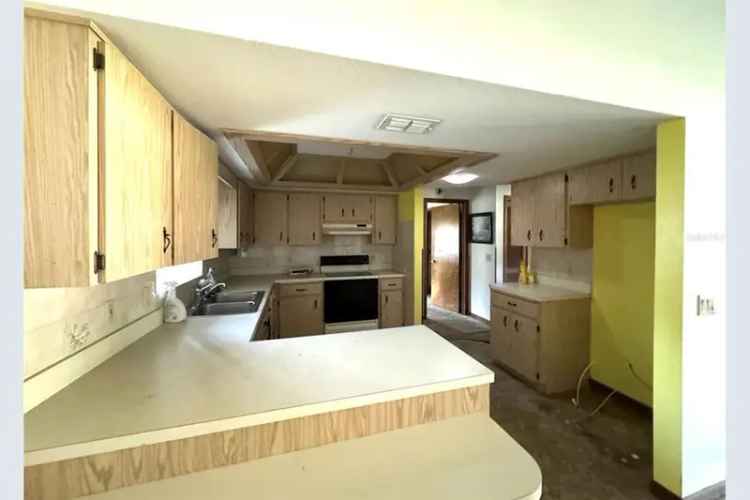 House For Sale , 815, Mayflower Avenue, Inverness, Florida