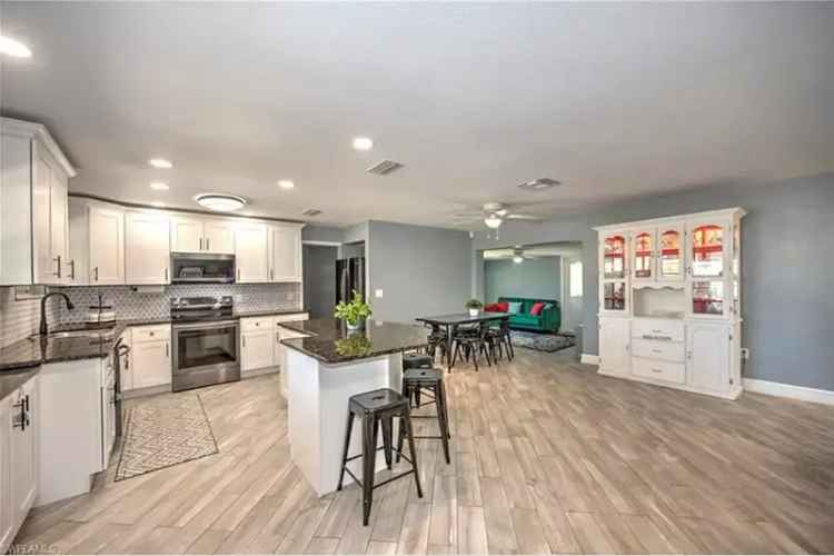 House For Sale , 4855, Hampton Court, Fort Myers, Florida