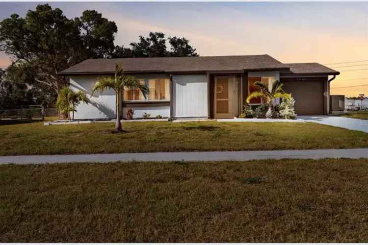 House For Sale , 5520, Kenwood Drive, North Port, Florida