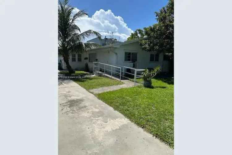 House For Sale , 470, Northwest 26th Avenue, Miami, Florida