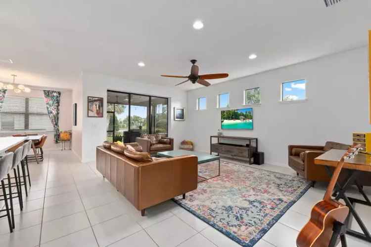 House For Sale , 581, Southeast Monet Drive, Port Saint Lucie, Florida