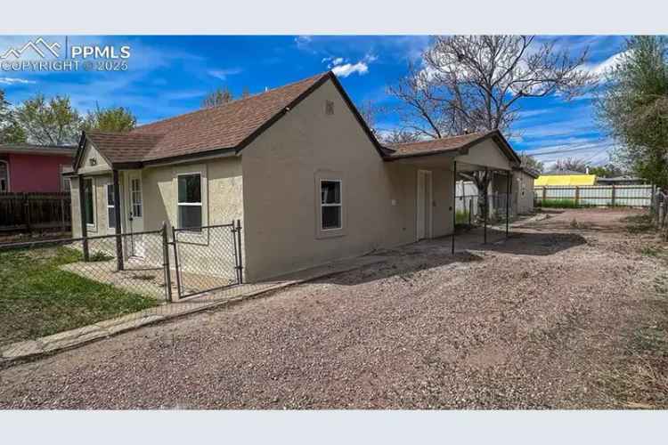House For Sale , 2125, East 8th Street, Pueblo, Colorado