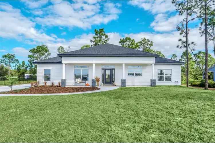 3 Bedroom 2.5 Bath Home on Wooded Lot