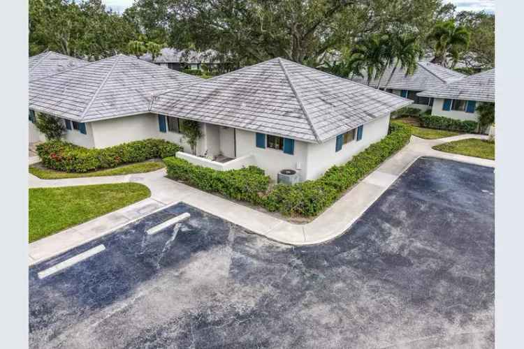 House For Sale , 911, Club Drive, Palm Beach Gardens, Florida