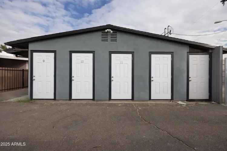 Three Unit Multi Family Property 1Bed 1Bath Apartments