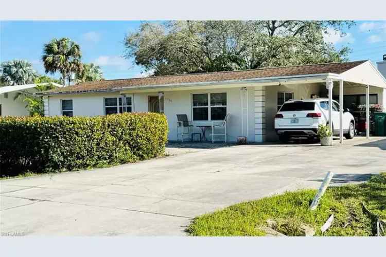House For Sale , 3954, Coconut Circle North, East Naples, Florida