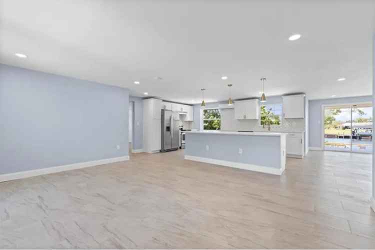 House For Sale , 6912, Kenwood Drive, North Port, Florida