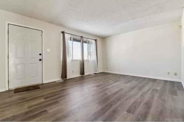 House For Sale , 14830, Robins Drive, Denver, Colorado