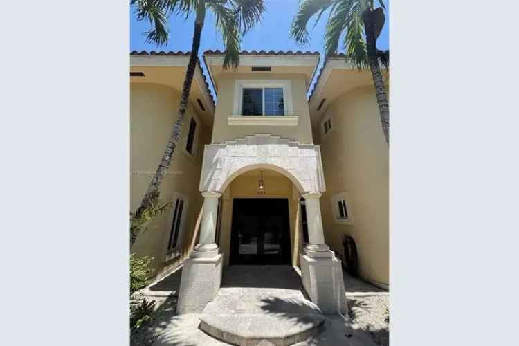 House For Sale , 3185, Washington Street, Miami, Florida