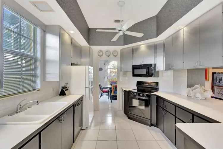 House For Sale , 8403, East Garden Oaks Circle, Palm Beach Gardens, Florida