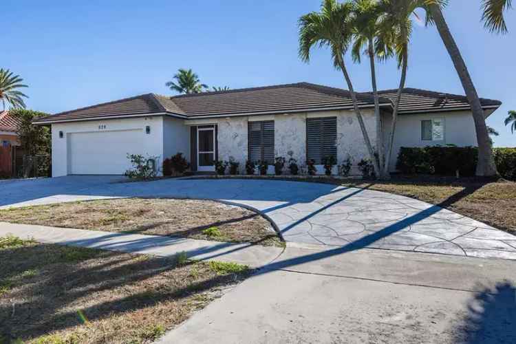 House For Sale , 828, North Barfield Drive, Marco Island, Florida