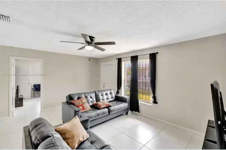 House For Sale , 11465, Southwest 215th Street, Goulds, Florida