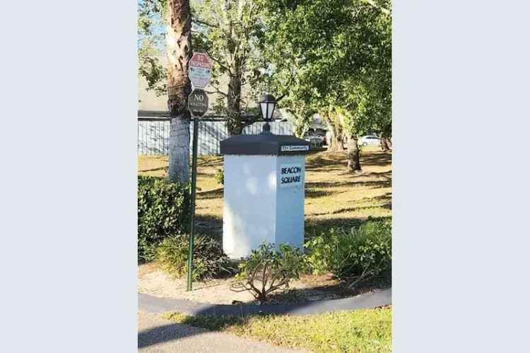 House For Sale , 10523, Putnam Court, Lehigh Acres, Florida