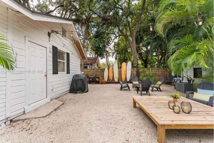 House For Sale , 3180, Plaza Street, Miami, Florida