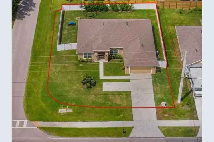 House For Sale , 3450, Southwest Savona Boulevard, Port Saint Lucie, Florida