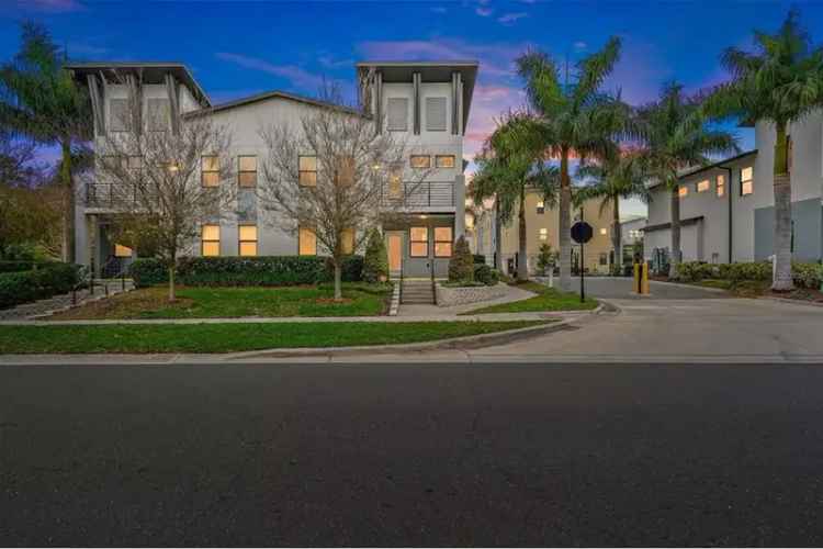 Uptown Kenwood Townhome 3 Beds 3 Baths 2 Car Garage