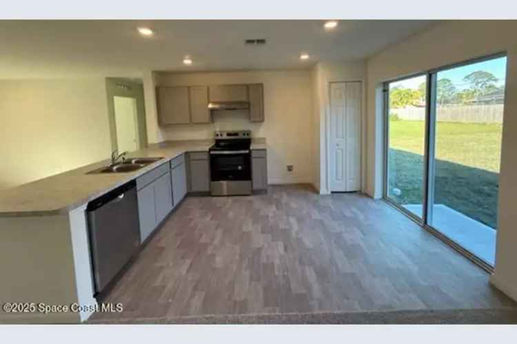 House For Sale , 1265, Schayler Street Southwest, Palm Bay, Florida