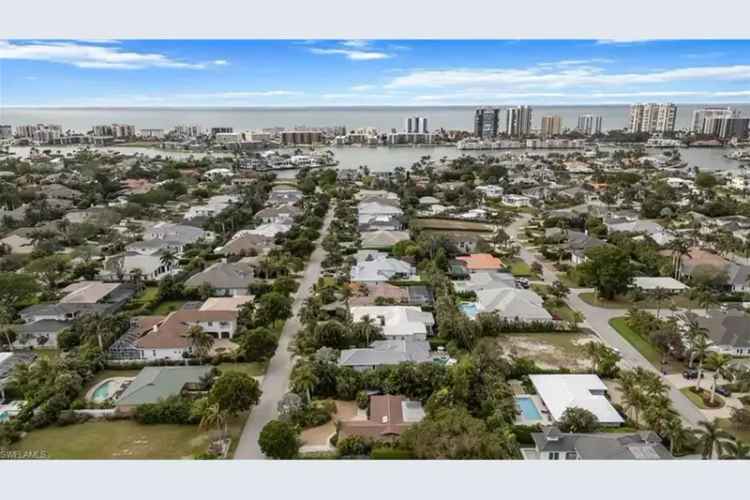 House For Sale , 699, Binnacle Drive, Naples, Florida