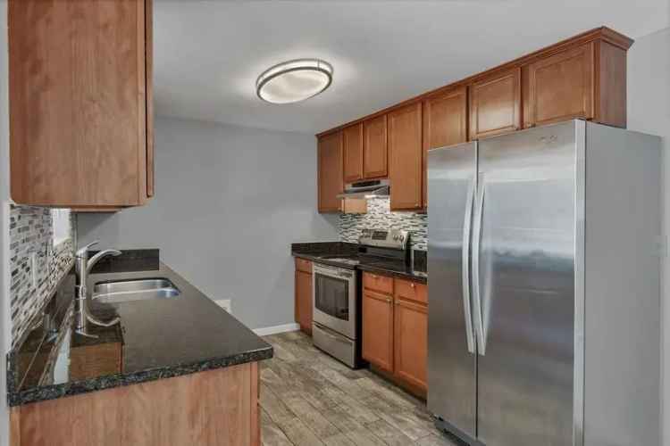 Spacious Ballard Apartment with Private Backyard and Parking