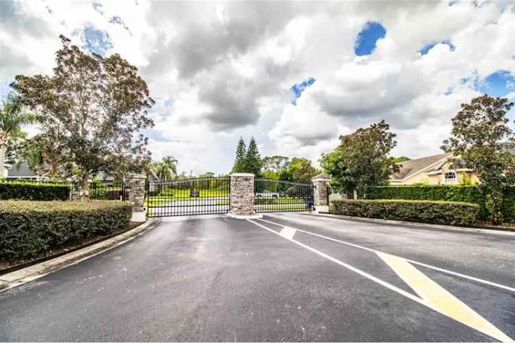 Lakefront Oasis 5 Beds 4 Baths Heated Pool Boat House