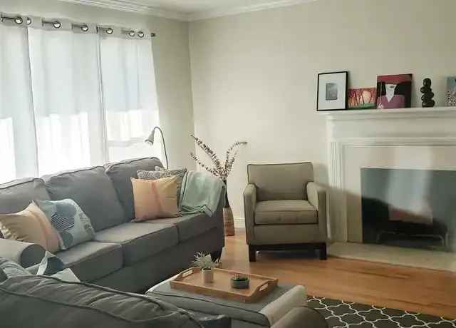 House For Rent , 2840, Becerra Way, California
