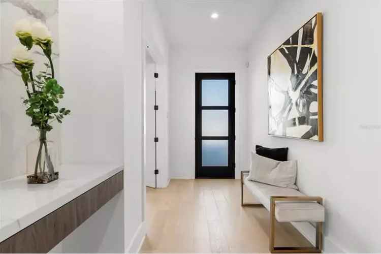 Luxury Modern Home in College Park - 4BR, Pool, Chef's Kitchen