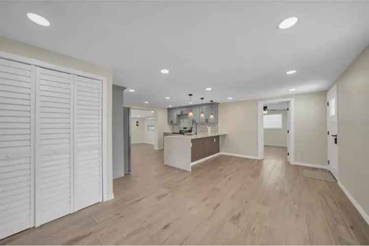 House For Sale , 654, Aqui Esta Drive, Charlotte Park, Florida