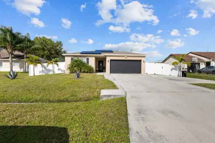 House For Sale , 5278, Northwest North Macedo Boulevard, Port Saint Lucie, Florida