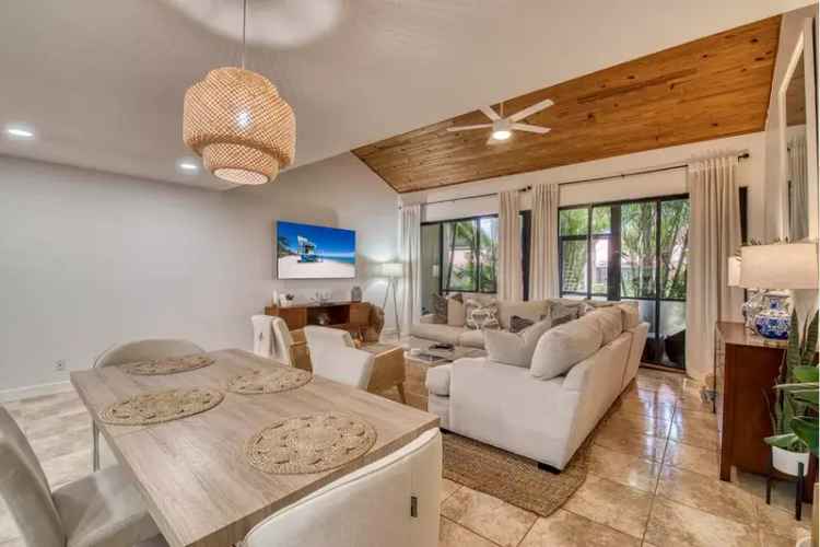House For Sale , 216, Old Meadow Way, Palm Beach Gardens, Florida