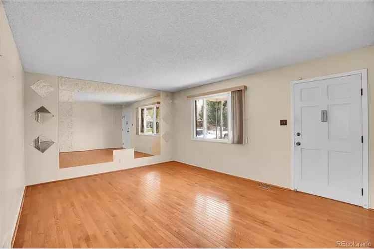 House For Sale , 5510, Troy Street, Denver, Colorado
