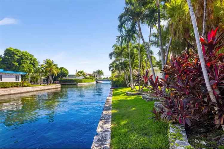 House For Sale , 7975, Biscayne Point Circle, Miami Beach, Florida