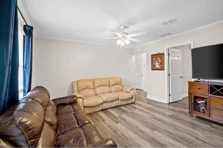 Charming 5-Bedroom Home in Port St Joe - Great Investment Opportunity