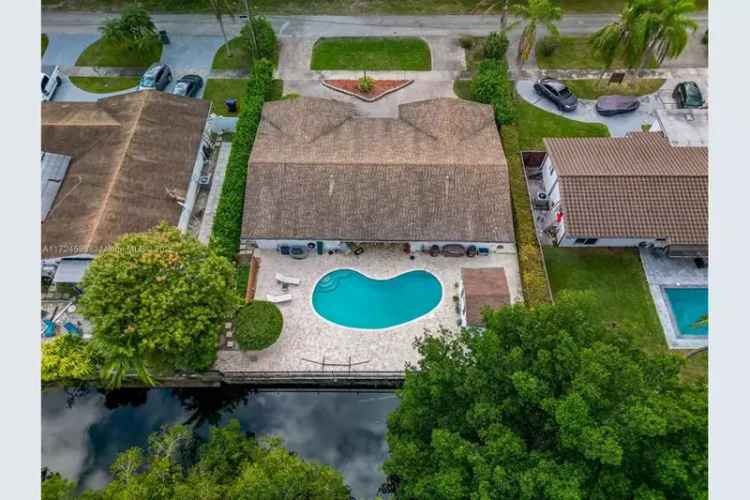 House For Sale , 2325, Northeast 191st Street, North Miami Beach, Florida