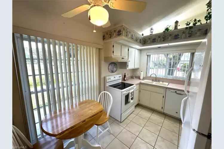 Updated 2 Bed 2 Bath Villa in Beacon Square 55+ Community