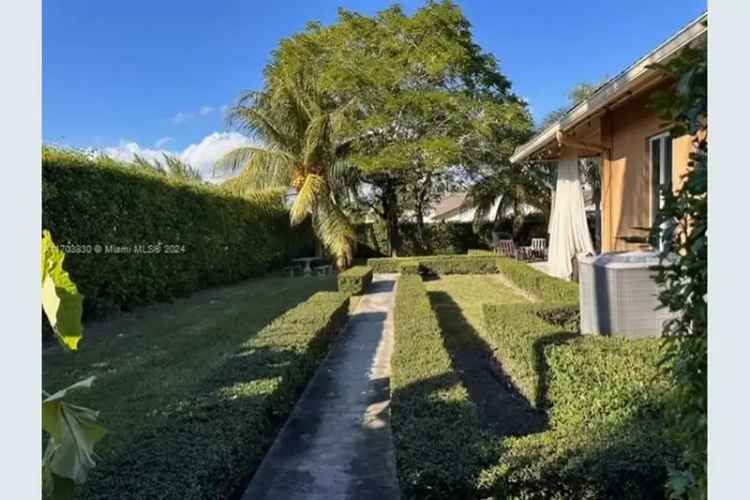 House For Sale , 10601, Southwest 128th Street, Kendall, Florida