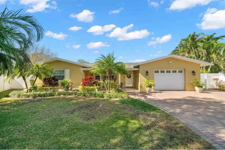 Lake Harshaw Waterfront Home 3 Bed 2 Bath Updated