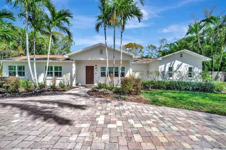 Jungle Prada 4-Bedroom Home Pool Hot Tub ADU Potential