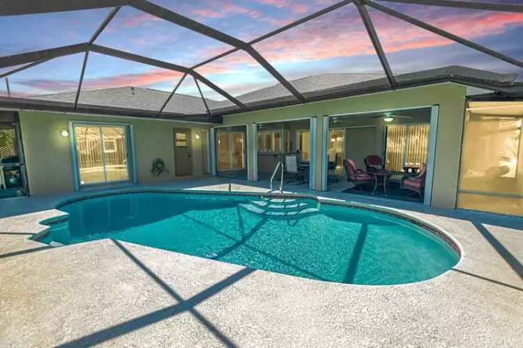 House For Sale , 2461, Southwest Cameo Boulevard, Port Saint Lucie, Florida