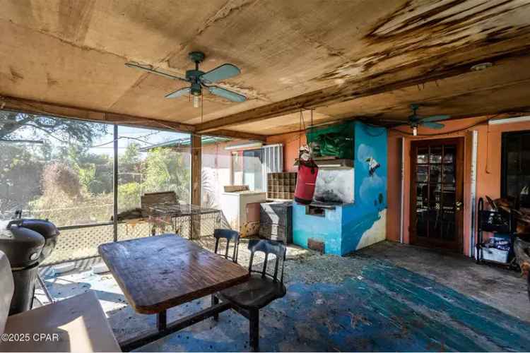 House For Sale , 902, East 2nd Plaza, Panama City, Florida