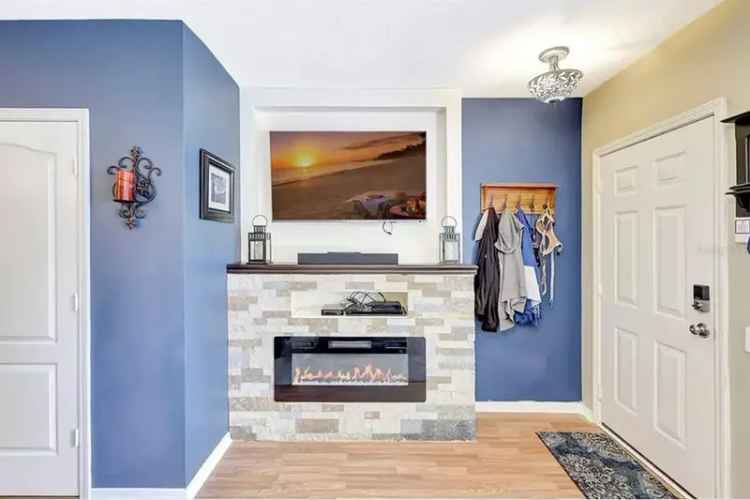 House For Sale , 2352;2350;2348;2346;2344;2342, Lake Woodberry Circle, Brandon, Florida