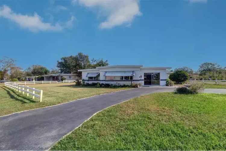 Spacious St Petersburg Home Near Beaches Updated 2024